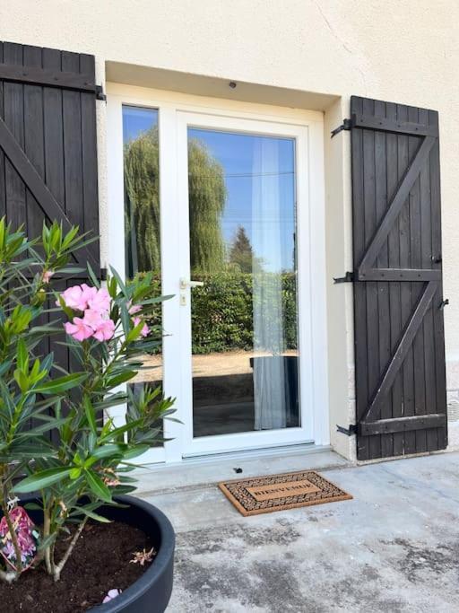 Gite Le Polochon Varennes-le-Grand Exterior foto