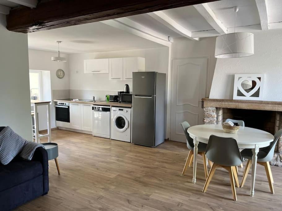 Gite Le Polochon Varennes-le-Grand Exterior foto
